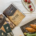 Couette-café Leonis Restaurant&rooms 4*