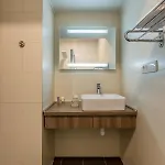 Bed and Breakfast Leonis Restaurant & 4*
