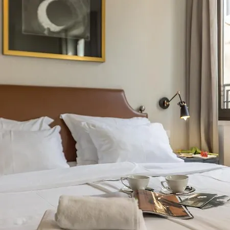 Leonis Restaurant&rooms 4*