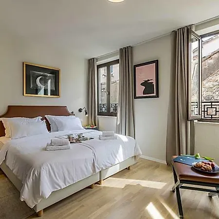 Leonis Restaurant&rooms